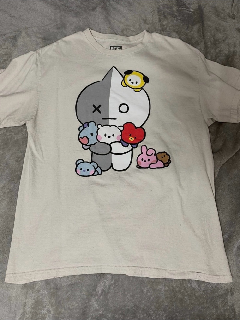 BT21 White Short Sleeve Character Graphic Tee